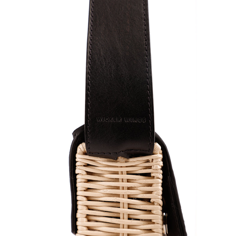 Bao-Black-Front-1-Wicker-Wings-Basket-Handbag-Rattan-Bags-Wicker-Bags-UK-Wicker-Bags-Wicker-Bag-Straw-Basket-Handbag-Wicker-Handbag--Eco-Friendly-Purses-Wicker-Handbags-Bag-Rattan