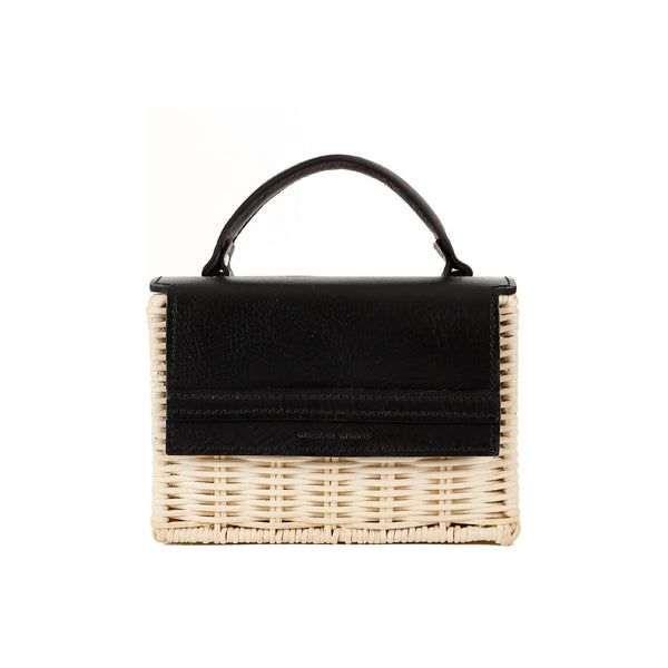 Black and Natural Ari