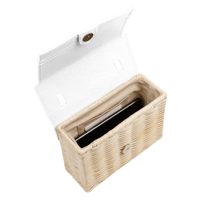 White & Natural Juliet