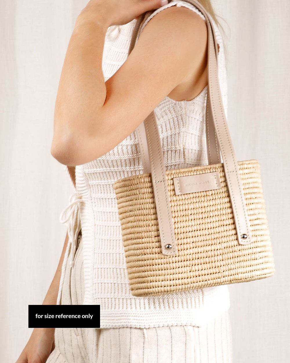 Noor Small Wicker Purse Noor Small Wicker Handbag Blush Wavy