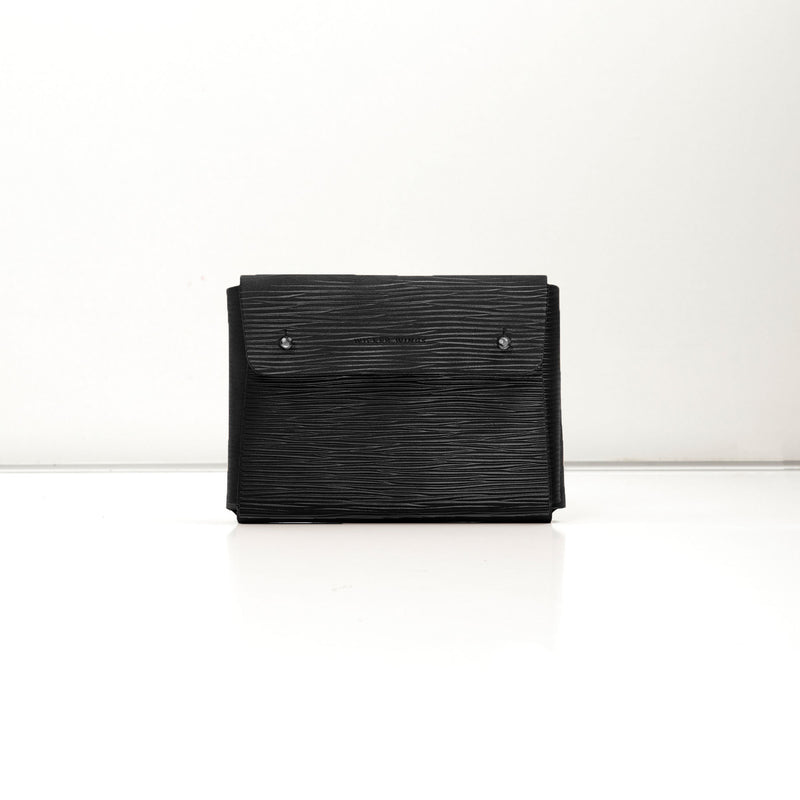 Black Kuai Medium Pouch