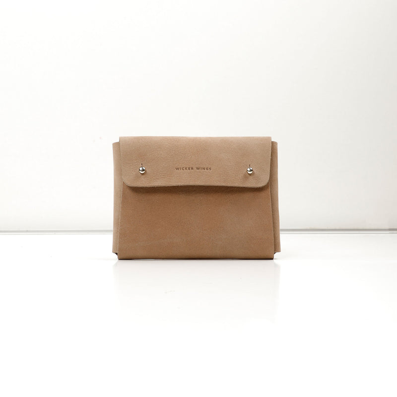 Nutmeg Kuai Medium Pouch